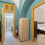 House شقة روما